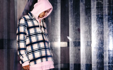 Kolaborácia medzi Dalybom a značkou PAY. clothing je už v predaji Kolaborácia medzi Dalybom a značkou PAY. clothing je už v predaji