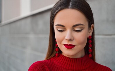 Kompletný produktový rad, ktorý nezaťaží tvoju peňaženku. Vytvor si look na každú príležitosť Kompletný produktový rad, ktorý nezaťaží tvoju peňaženku. Vytvor si look na každú príležitosť