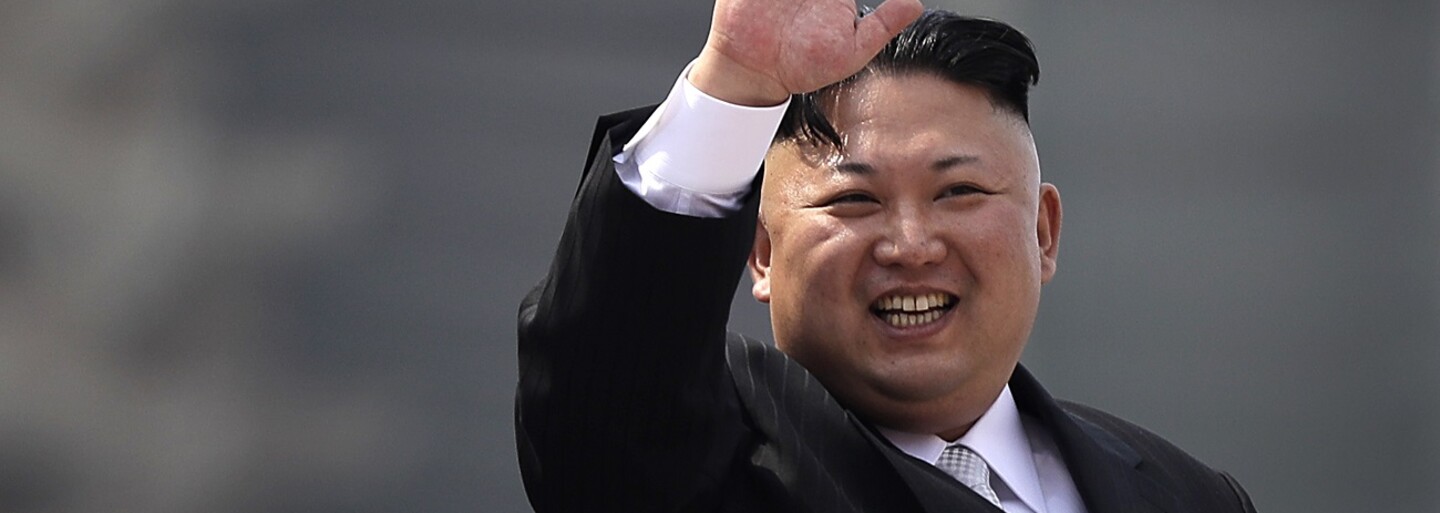 Komunita Kórejčanov v Japonsku slepo verí režimu v KĽDR. V školách visia portréty vodcov, Kim Čong-un nie je podľa žiakov diktátor