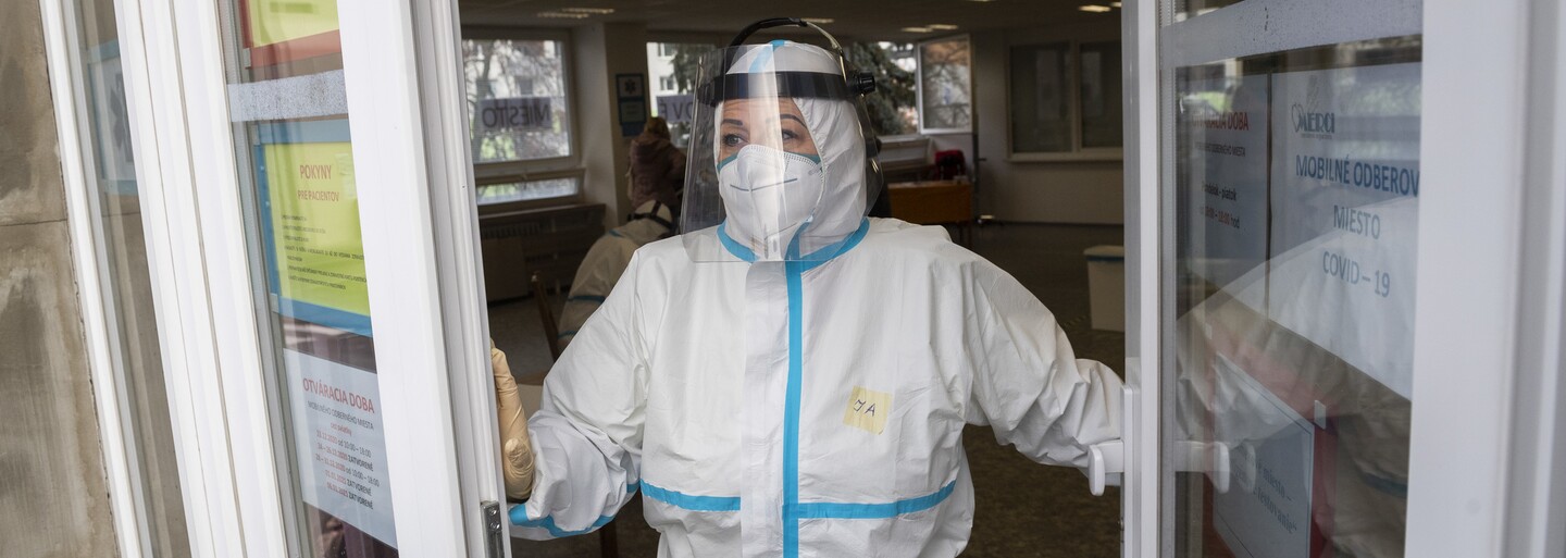 KORONAVIRUS: Čísla rostou, v úterý přibylo 12 366 nakažených