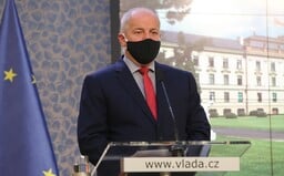 Koronavirus unikl z laboratoře v Číně, řekl Prymula. Uměle vytvořen ale prý nebyl
