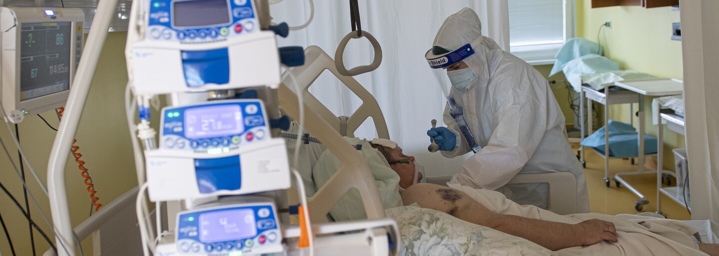 KORONAVIRUS: V Česku přibylo 672 nakažených, nejvíce za několik měsíců