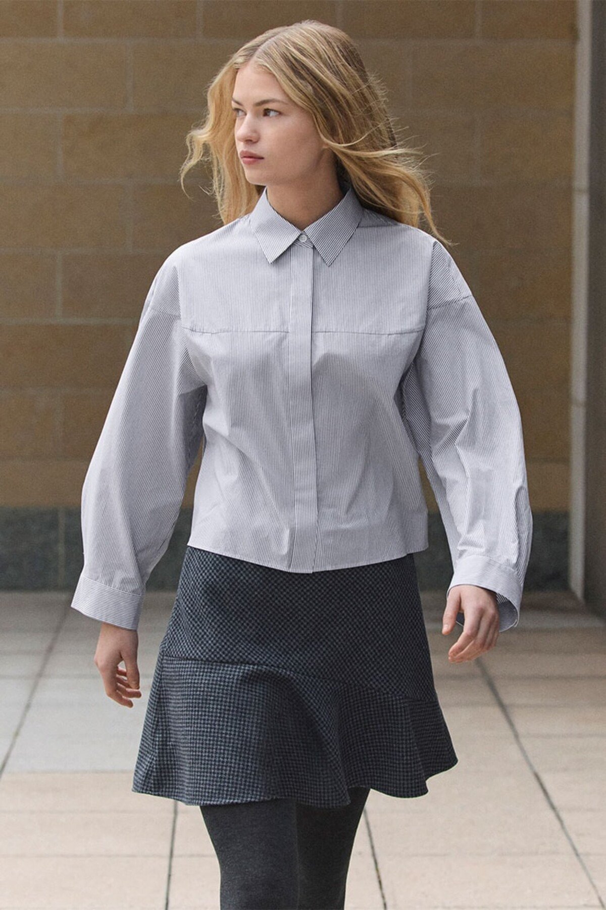 Modely z kolekcie na sezónu jeseň/zima 2025 od značky Uniqlo.