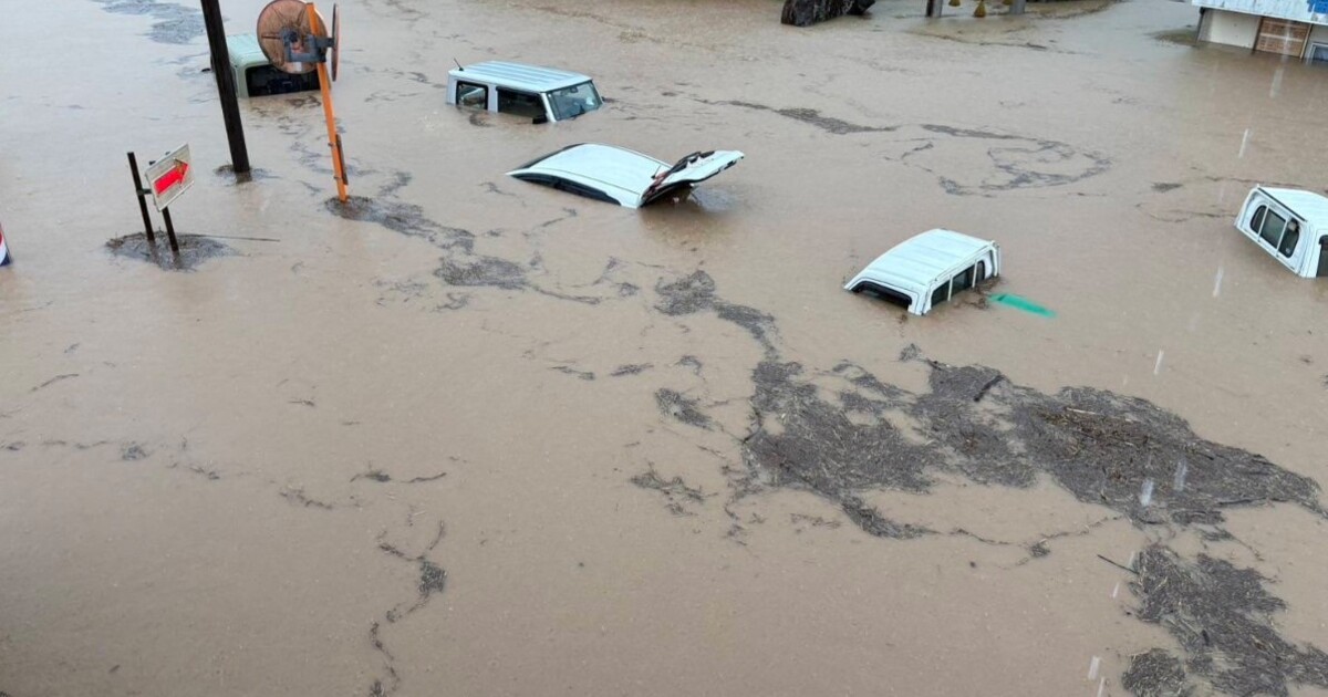 VIDEO: Katastrofální záplavy v Japonsku. Miliony lidí musejí opustit domovy, spousta je nezvěstných