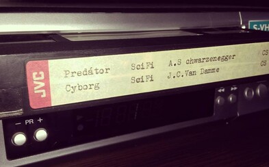 Králové videa - nostalgický dokument o ére videokaziet a československom rýchlodabingu vytvorí široký úsmev na tvári milovníkov filmu Králové videa - nostalgický dokument o ére videokaziet a československom rýchlodabingu vytvorí široký úsmev na tvári milovníkov filmu