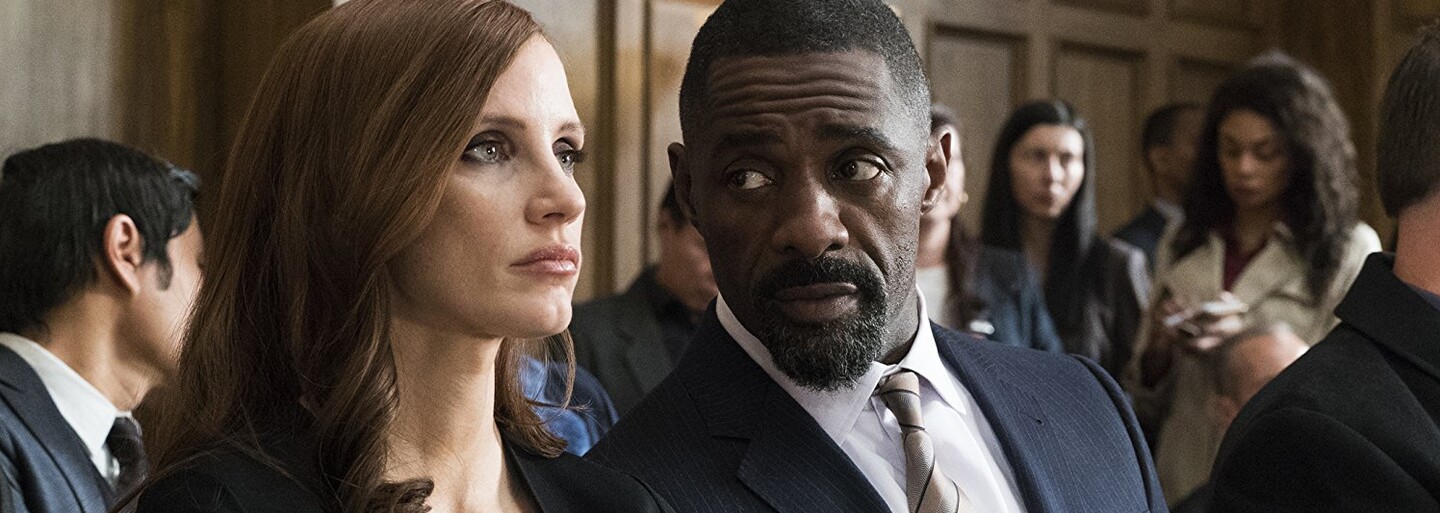 Kráska Jessica Chastain ako majiteľka luxusných pokerových herní bojuje v dramatickom skutočnom príbehu Molly's Game o svoj život pred súdom