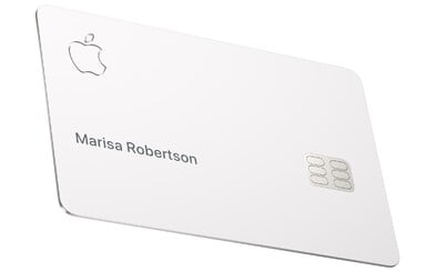 Kreditka od Apple je vonku tri dni. Internet sa smeje, že sa poškodí už v peňaženke Kreditka od Apple je vonku tri dni. Internet sa smeje, že sa poškodí už v peňaženke