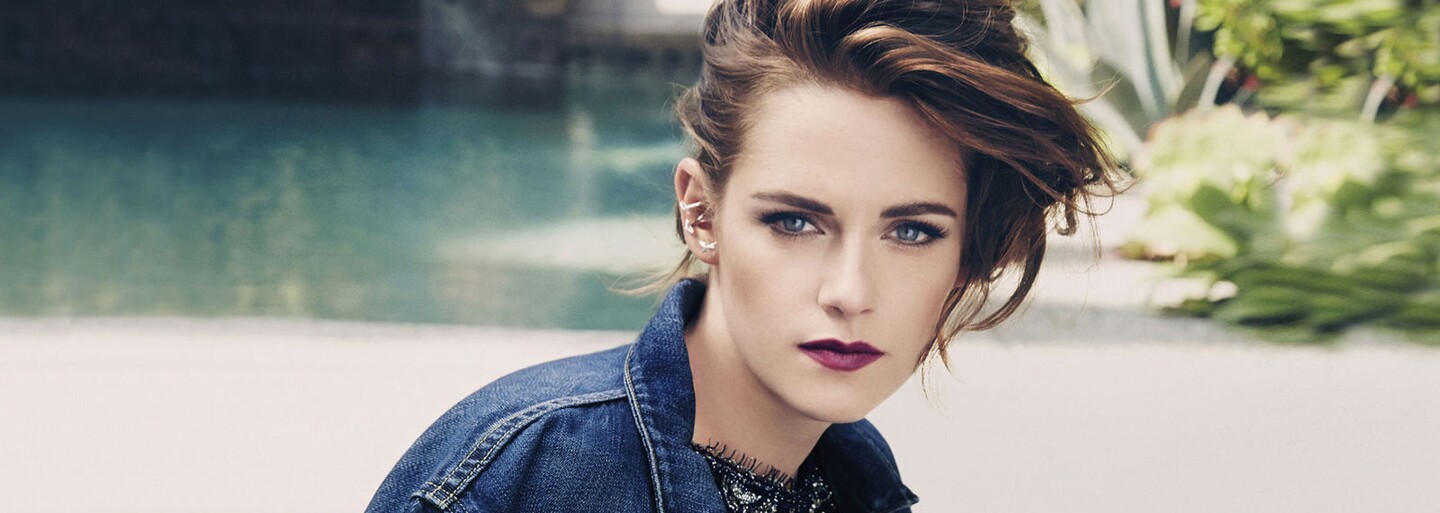 Kristen Stewart kompletně změnila svůj účes. Za nečekaně krátkým sestřihem však nestojí žádná hluboká pointa