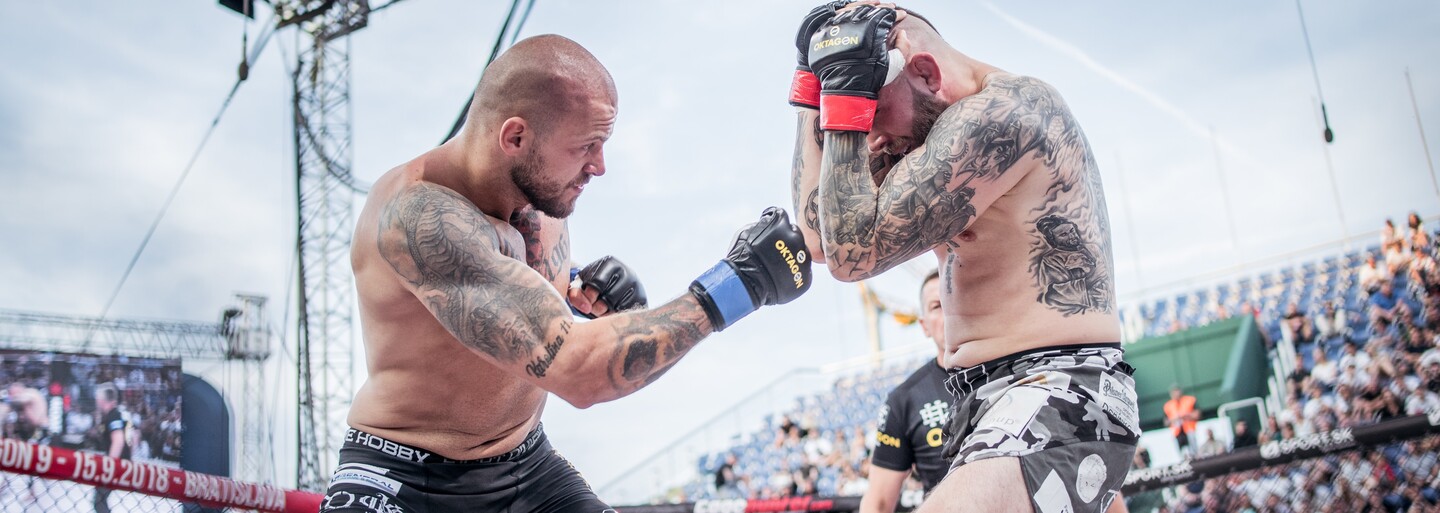 Krvavá MMA show pod otevřeným nebem: Oktagon 7 do Prahy přinesl elitní bojovníky a boj o titul mistra těžké váhy