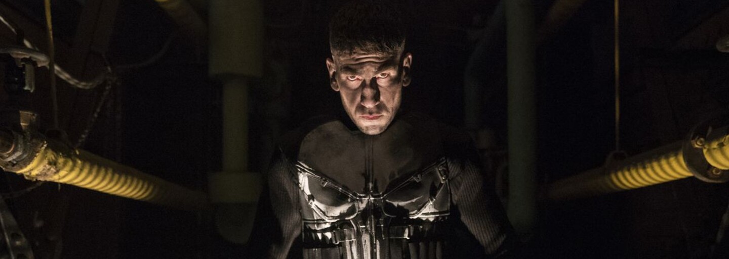 Krvou zaliaty Frank Castle sa odtrhol z reťaze. 2. séria Punishera začína o niekoľko hodín