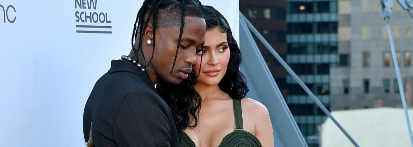 Kylie Jenner a Travis Scott prezradili meno ich druhého dieťaťa: Syna pomenovali Wolf Webster