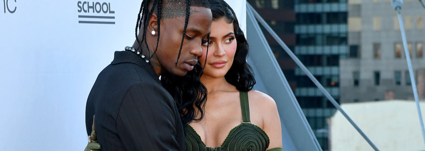 Kylie Jenner údajne čaká druhé dieťa s Travisom Scottom