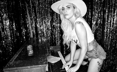 Lady Gaga nie je spokojná so stavom svojho vzťahu v druhom singli z pripravovaného albumu Lady Gaga nie je spokojná so stavom svojho vzťahu v druhom singli z pripravovaného albumu