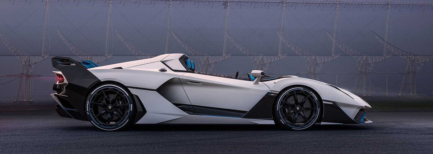 Lamborghini ukázalo specialitku bez čelního okna. Má 770 koní a může na běžné silnice