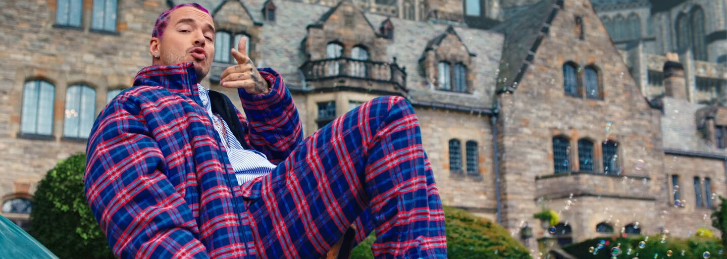 Latino hviezda J Balvin odhalila svoje Áziou inšpirované bývanie v domovskej Kolumbii