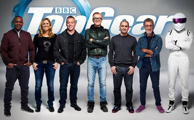 Legenda zo sveta F1, youtuber a pretekárka. Top Gear potešil fanúšikov konečnou moderátorskou zostavou! Legenda zo sveta F1, youtuber a pretekárka. Top Gear potešil fanúšikov konečnou moderátorskou zostavou!