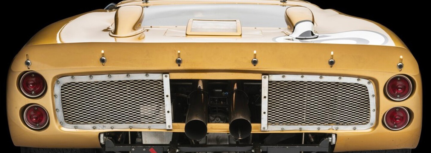 Legendární zlatý Ford GT40 z roku 1960 bude dostupný za 10 milionů dolarů