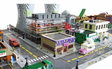 Lego a Simpsonovi v jednom aneb bezchybná přestavba městečka Springfield Lego a Simpsonovi v jednom aneb bezchybná přestavba městečka Springfield