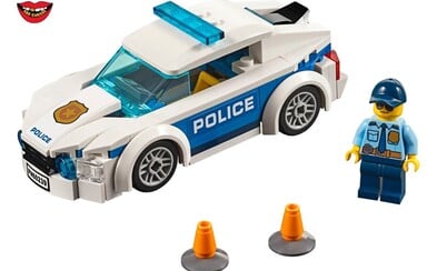 LEGO přestalo propagovat své sety s policisty. Chce tak vyjádřit podporu demonstrantům v USA LEGO přestalo propagovat své sety s policisty. Chce tak vyjádřit podporu demonstrantům v USA
