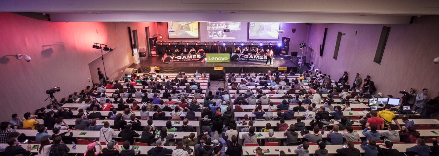 Lenovo Legion Y-Games ponúkli nadupaný program, turnaje a úžasné cosplaye, na svoje si však prišli aj milovníci virtuálnej reality
