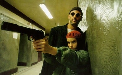 Leon se Jeanem Renem je netradiční a dnes už kultovní gangsterkou, díky které svět objevil Natalie Portman Leon se Jeanem Renem je netradiční a dnes už kultovní gangsterkou, díky které svět objevil Natalie Portman