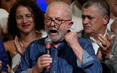 Leštič topánok, bývalý väzeň či záchranca chudobných. Toto je staronový brazílsky prezident Lula da Silva