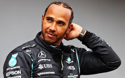 Lewis Hamilton Took a Stand Against F1. He Won't Take His Earrings Out. "They Shouldn't Tell You Who You Can Or Cannot Be"