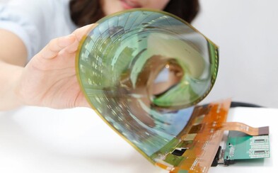 LG plánuje vyrobiť smartfón s rozťahovacím displejom. Zväčšil by sa až dvojnásobne LG plánuje vyrobiť smartfón s rozťahovacím displejom. Zväčšil by sa až dvojnásobne