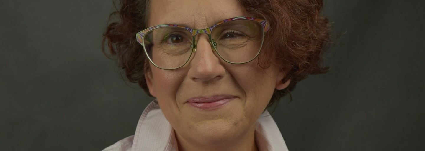 Lidé přicházejí na terapii, až když je velký problém. Problémy se samy zpravidla nevyřeší, říká psycholožka Hoskovcová (Rozhovor)
