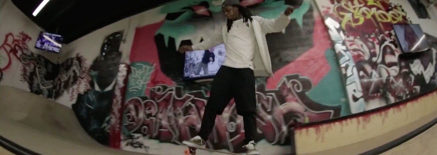 Lil Wayne nám pripomína svoj spor s Birdmanom zatiaľ čo avizuje ďalší album s novým remixom