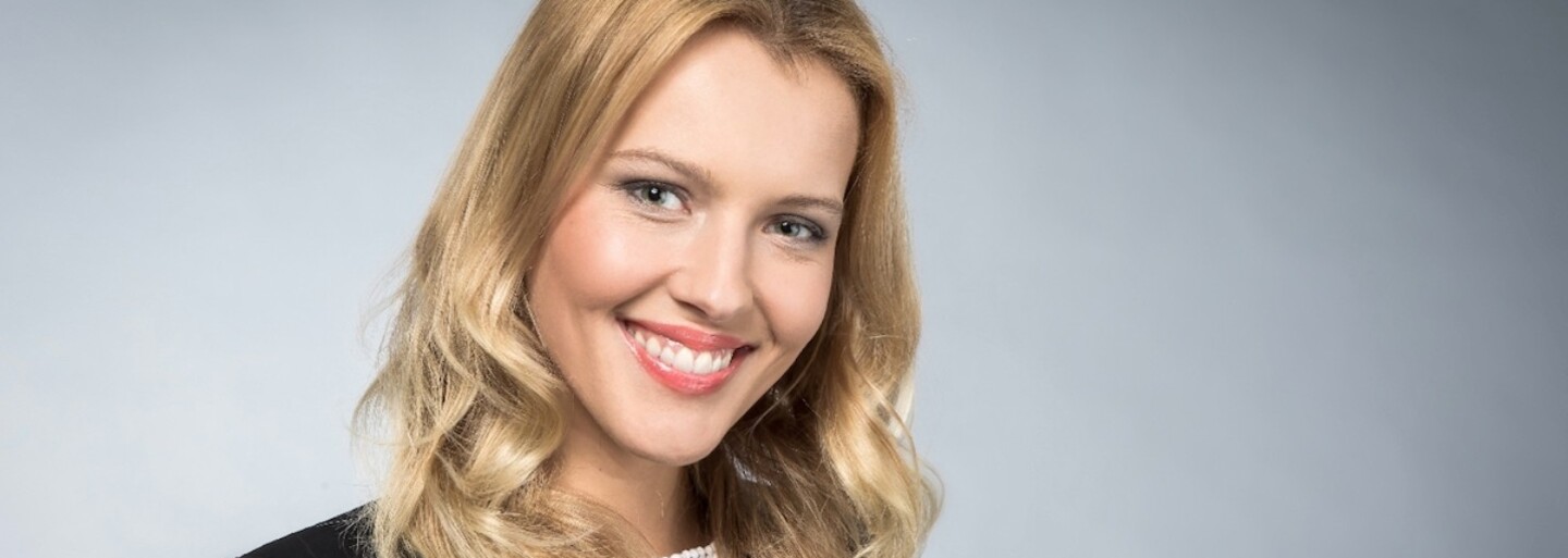 Linda Bartošová požádala vedení České televize o půlroční neplacené volno