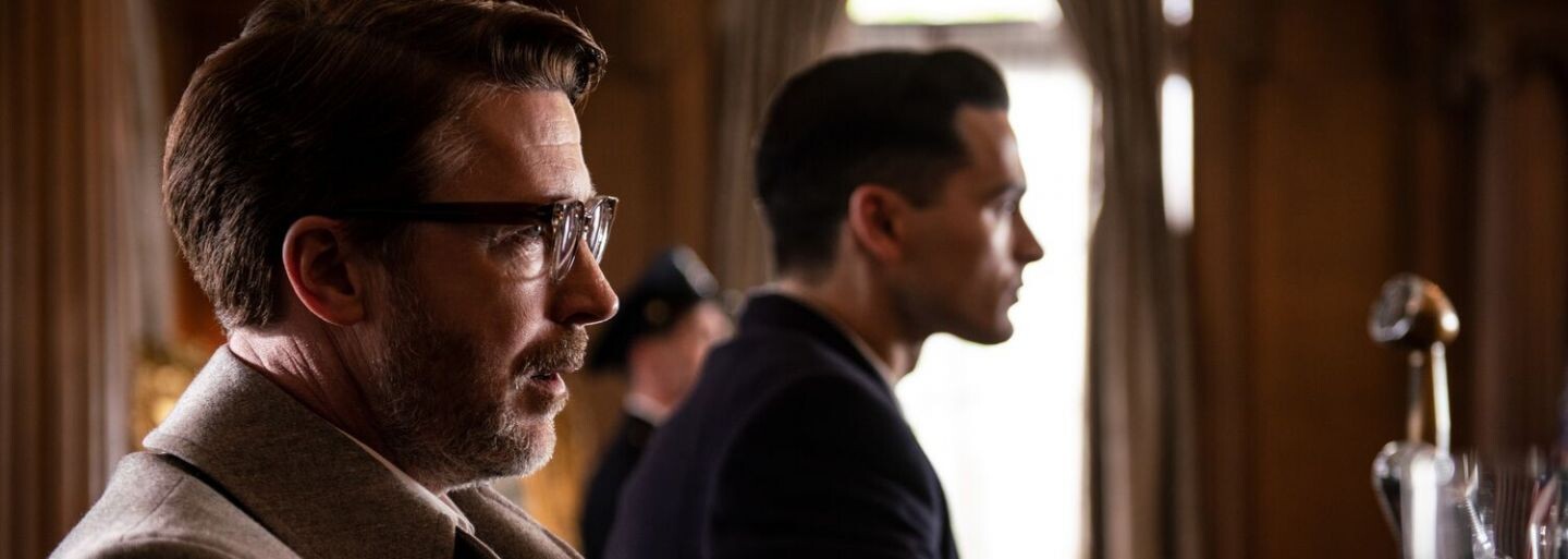 Littlefinger z Game of Thrones v novém seriálu pátrá po UFO. Pravděpodobně nejsme jedinou životní formou ve vesmíru, říká