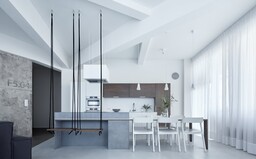 Loftové bydlení z Česka, jehož minimalistický design tě ohromí hned na první pohled
