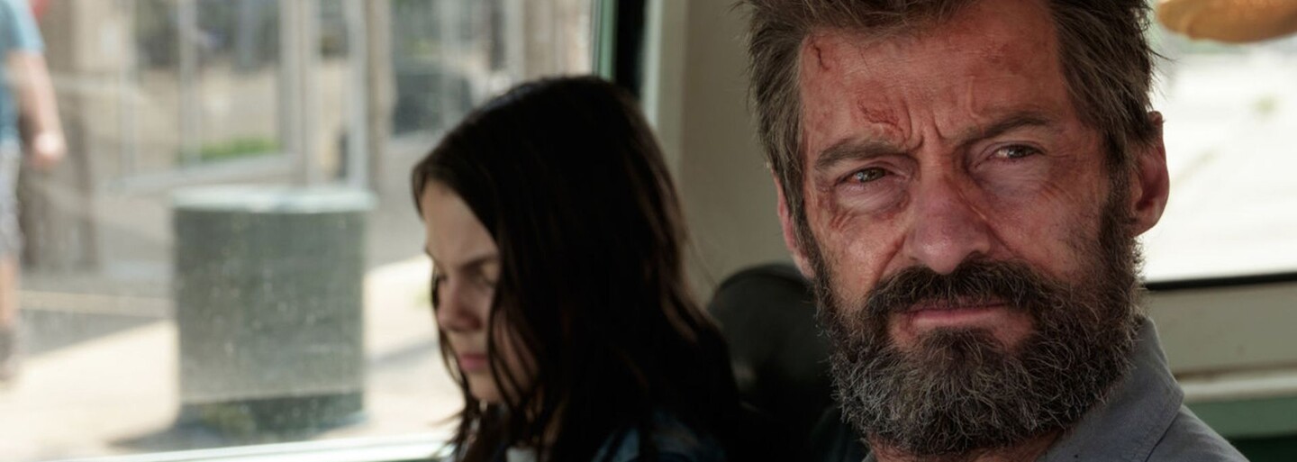 Logan dorazí na Blu-ray v černobílé verzi! Hugh Jackman navíc ukázal, jak nahrával zvuky a Wolverinova běsnění v lese
