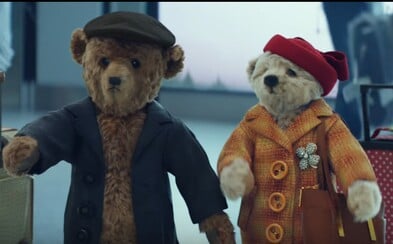 Londýnské letiště Heathrow vychytalo předsváteční období svou vánoční reklamou. Dva medvídci tě možná i slušně dojmou Londýnské letiště Heathrow vychytalo předsváteční období svou vánoční reklamou. Dva medvídci tě možná i slušně dojmou