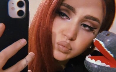 Luisa svojho zatiaľ posledného chlapa nerešpektuje a nenávidí. Takto znie jej posledný lovesong Luisa svojho zatiaľ posledného chlapa nerešpektuje a nenávidí. Takto znie jej posledný lovesong
