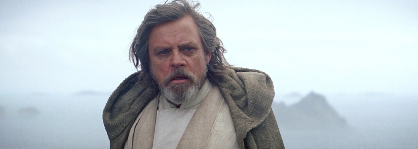 Luke Skywalker sa podľa všetkého vráti aj v Epizóde IX. Naznačil sám Mark Hamill