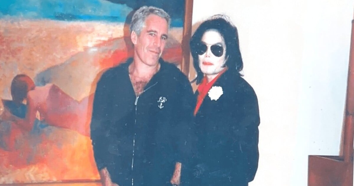 FOTO: Americká vláda zveřejnila novou část Epsteinových spisů. Mezi fotkami je i Michael Jackson