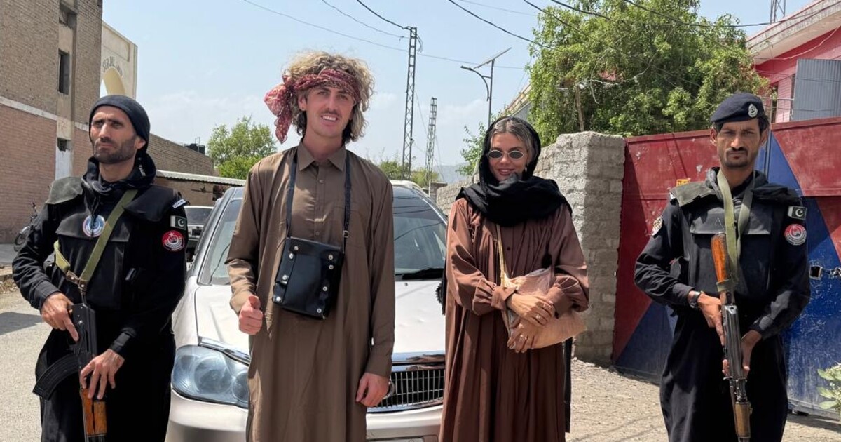 Jana a Michal navštívili Afghánistán: „Všude na ulicích postávají Tálibánci se samopaly. Každý krok musíš promyslet“