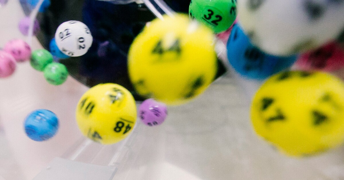 Muž z Českých Budějovic vyhrál 50 milionů. Vsadil 300 korun na náhodný tip