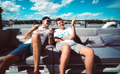 Má len 15, no robil rozhovory s GoGom, Sajfom či Adelou Banášovou. Max Mencl na YouTube prerazil vďaka kvalitnému obsahu (Rozhovor) Má len 15, no robil rozhovory s GoGom, Sajfom či Adelou Banášovou. Max Mencl na YouTube prerazil vďaka kvalitnému obsahu (Rozhovor)