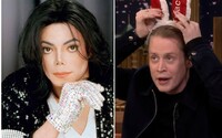 Macaulay Culkin žartuje o obvineniach Michaela Jacksona z pedofílie. Podporiť ho prišla aj spevákova dcéra