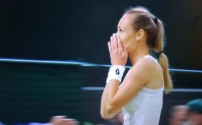 Magda Rybáriková sa senzačne prebojovala do semifinále Wimbledonu! Slovenská tenistka si aj napriek prerušeniu výhru nenechala ujsť Magda Rybáriková sa senzačne prebojovala do semifinále Wimbledonu! Slovenská tenistka si aj napriek prerušeniu výhru nenechala ujsť