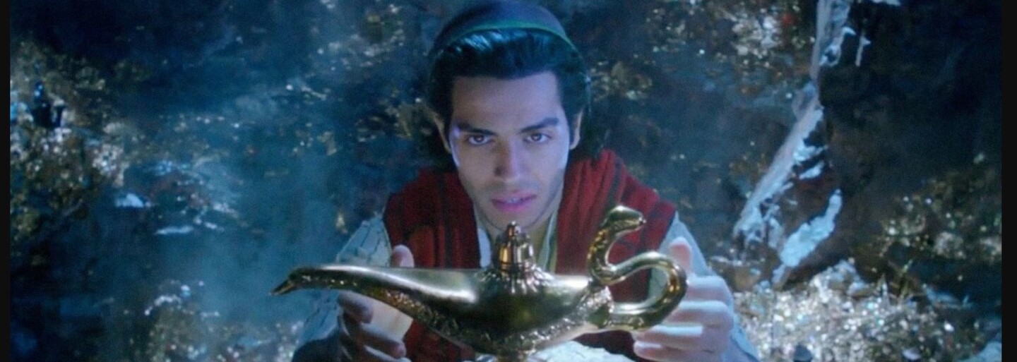 Magický Aladin okrem džina Willa Smitha ponúkne aj kaskadérske kúsky a zvodnú princeznú