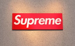 Majiteľ prestížnej značky Vans, VF Corps, kupuje streetwearovú značku Supreme za 2,1 miliardy dolárov