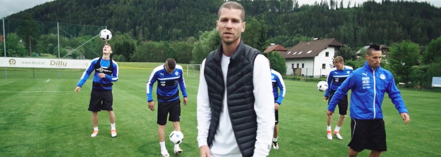 Majk Spirit a slovenská futbalová reprezentácia s futbalovou hymnou na EURO 2016