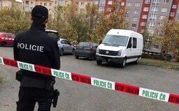 Mám kožní problémy, vysvětloval muž svou „masturbaci“ v pražském metru policistům
