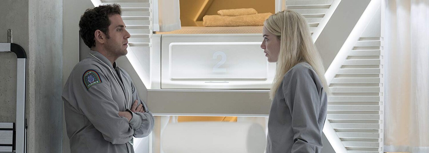 Maniac s Jonahom Hillom a Emmou Stone je zábavnou surreálnou jazdou, ktorá boduje humorom aj emóciami (Recenzia)