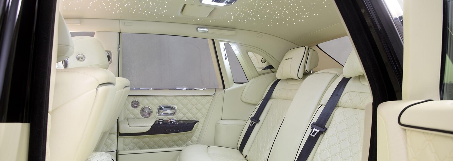 Mansory opäť na hrane vkusu vyšperkovalo okázalý Rolls-Royce Phantom