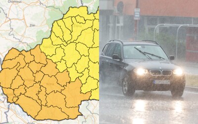 MAPA: Na Slovensko sa valia supercely sprevádzané krúpami a prívalovými dažďami. Meteorológovia vydali výstrahy